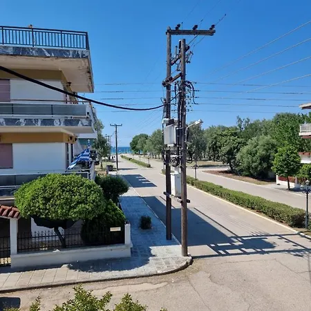 Apartment Entire Bedroom With Big Balcony Perfect For Families Mishev