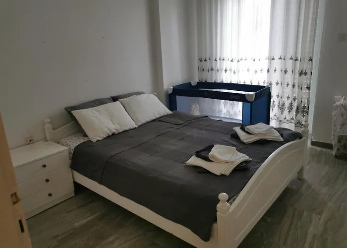 Entire Bedroom With Big Balcony Perfect For Families Mishev Apartament