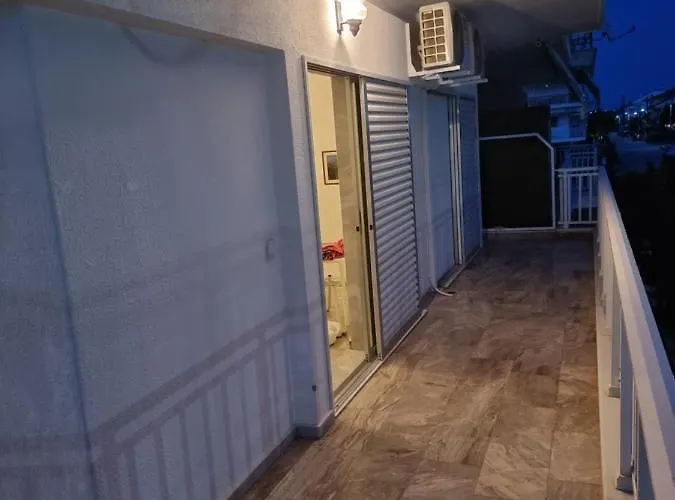 Apartament Entire Bedroom With Big Balcony Perfect For Families Mishev *